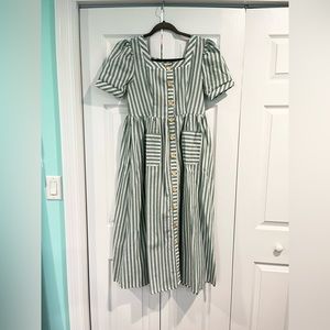 Women’s square neck button down maxi dress